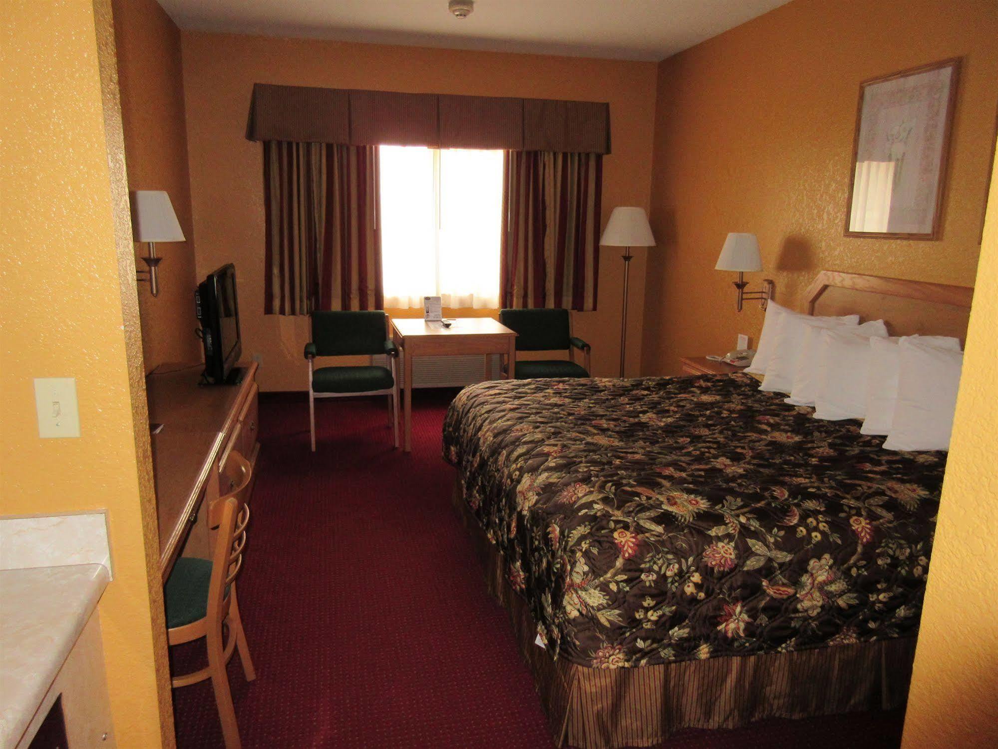 Parkfield Inn - Clinton Zewnętrze zdjęcie