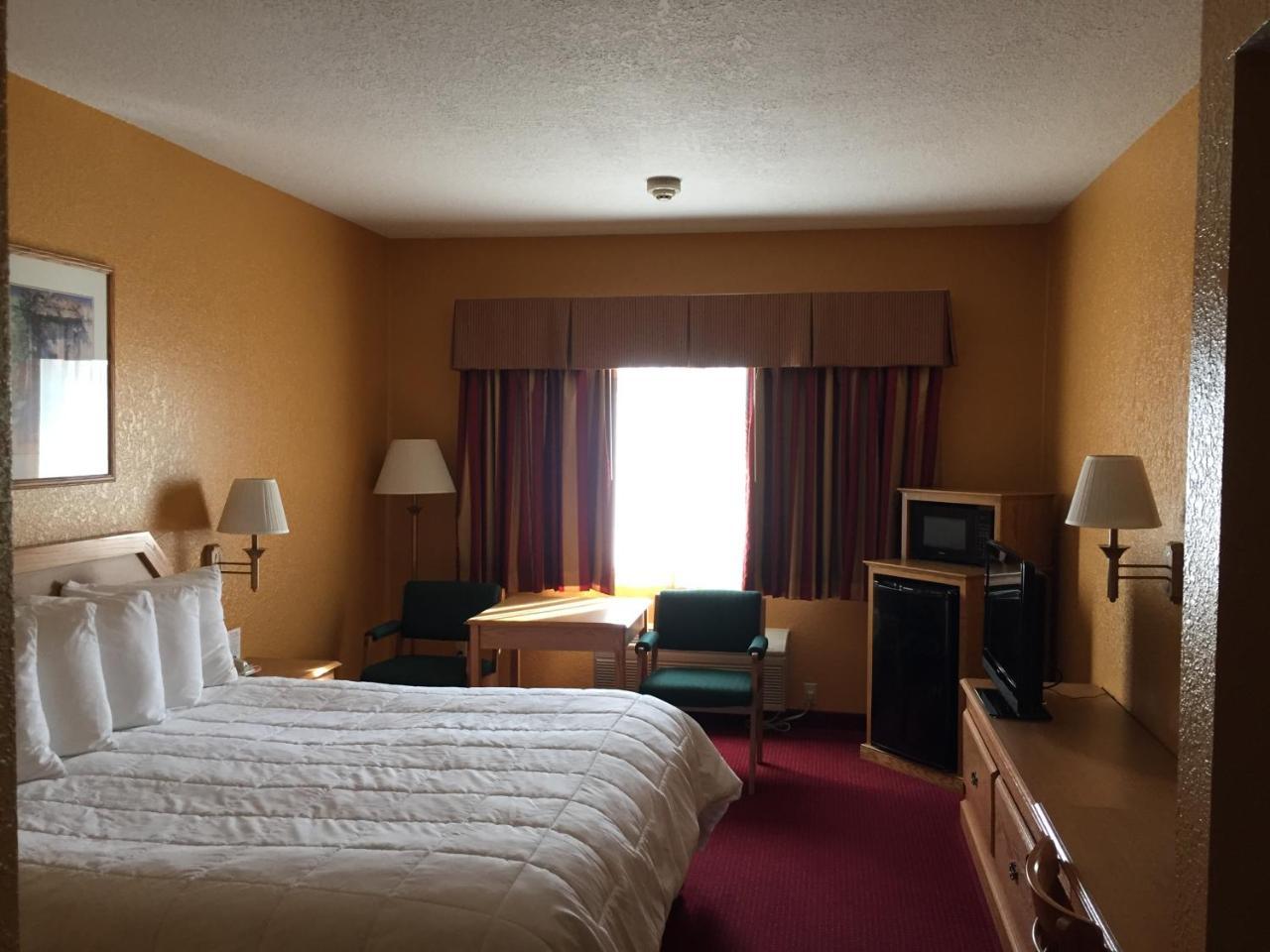 Parkfield Inn - Clinton Zewnętrze zdjęcie